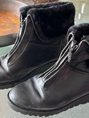 UGG Black Leather Zip Boots Fur Trim - Size 8